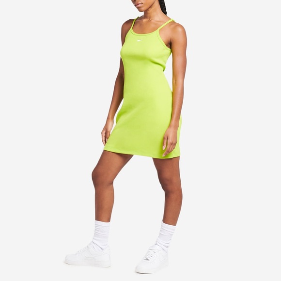 Nike Women's Sportswear Essential Ribbed Dress NWT Atomic Green M - Picture 1 of 12